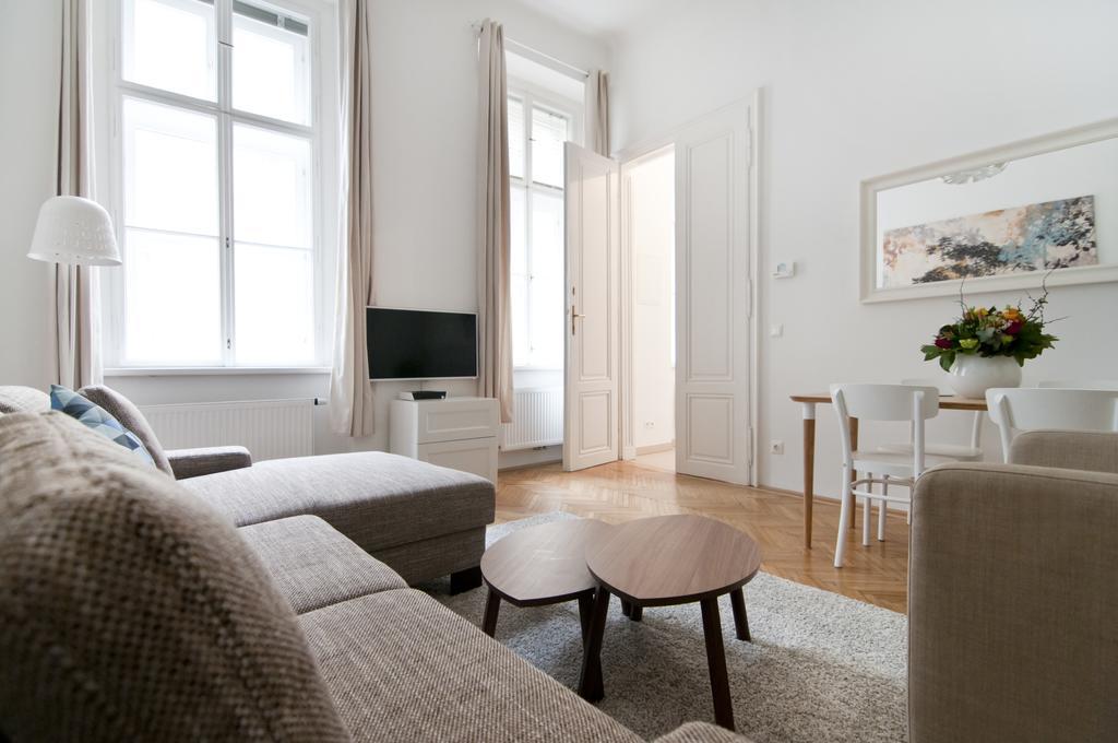 Heymi Apartments Oper Vídeň Pokoj fotografie